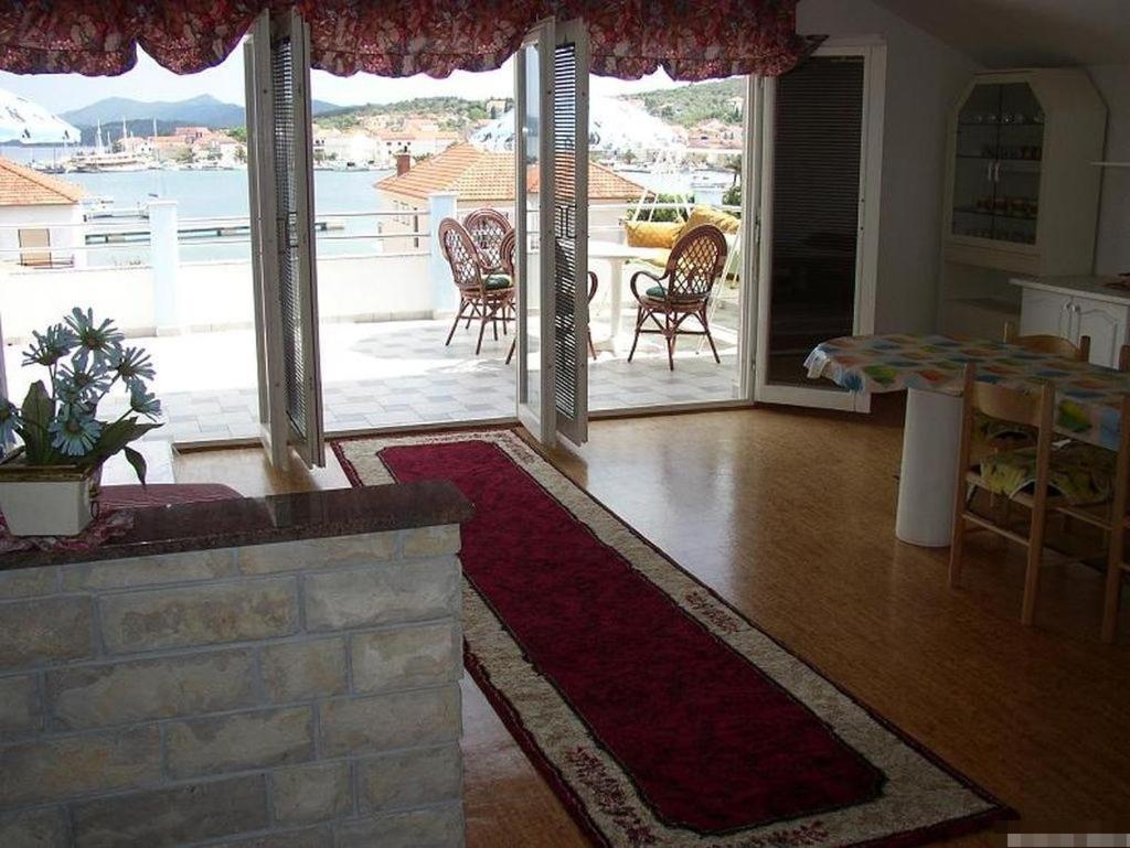 Apartment In Kukljica With Sea View, Terrace, Air Conditioning, Wi-Fi Exteriör bild