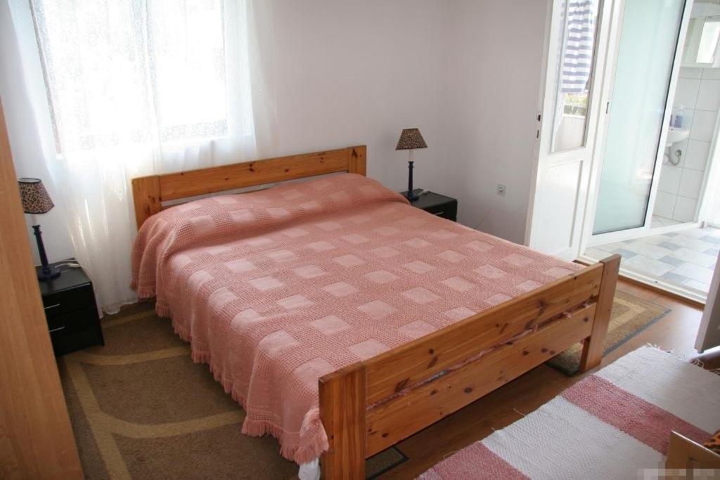 Apartment In Kukljica With Sea View, Terrace, Air Conditioning, Wi-Fi Exteriör bild